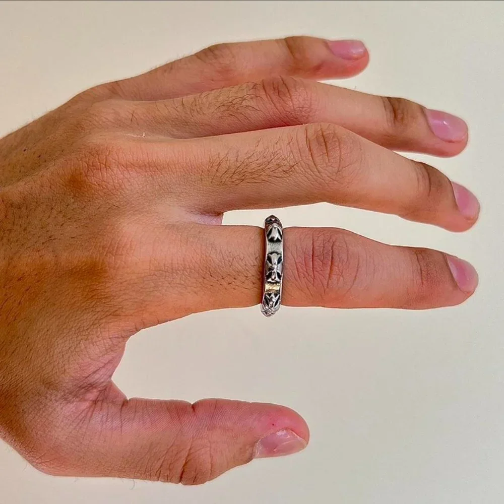 y2k 2000s vintage chrome cross silver ring